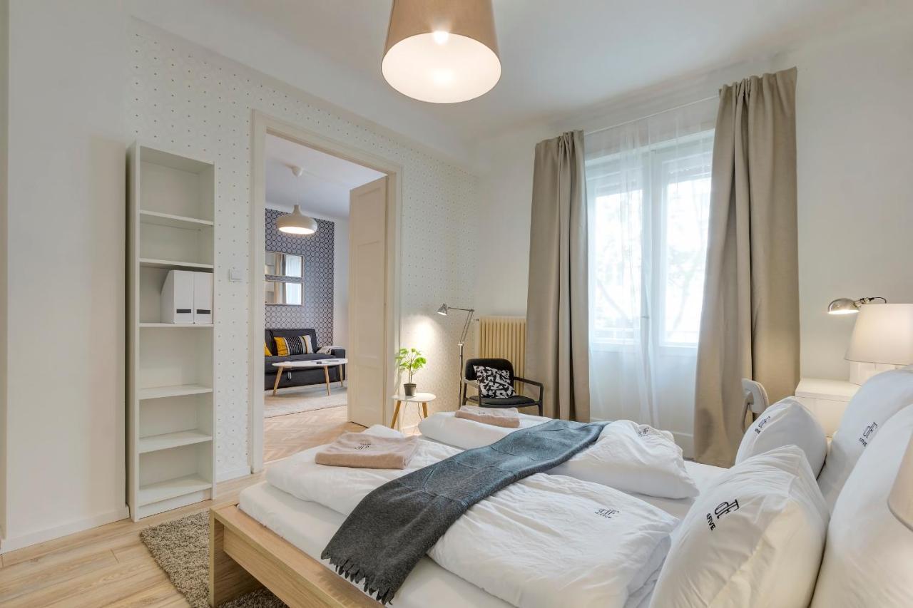 Galya Apartment Budapest Bagian luar foto