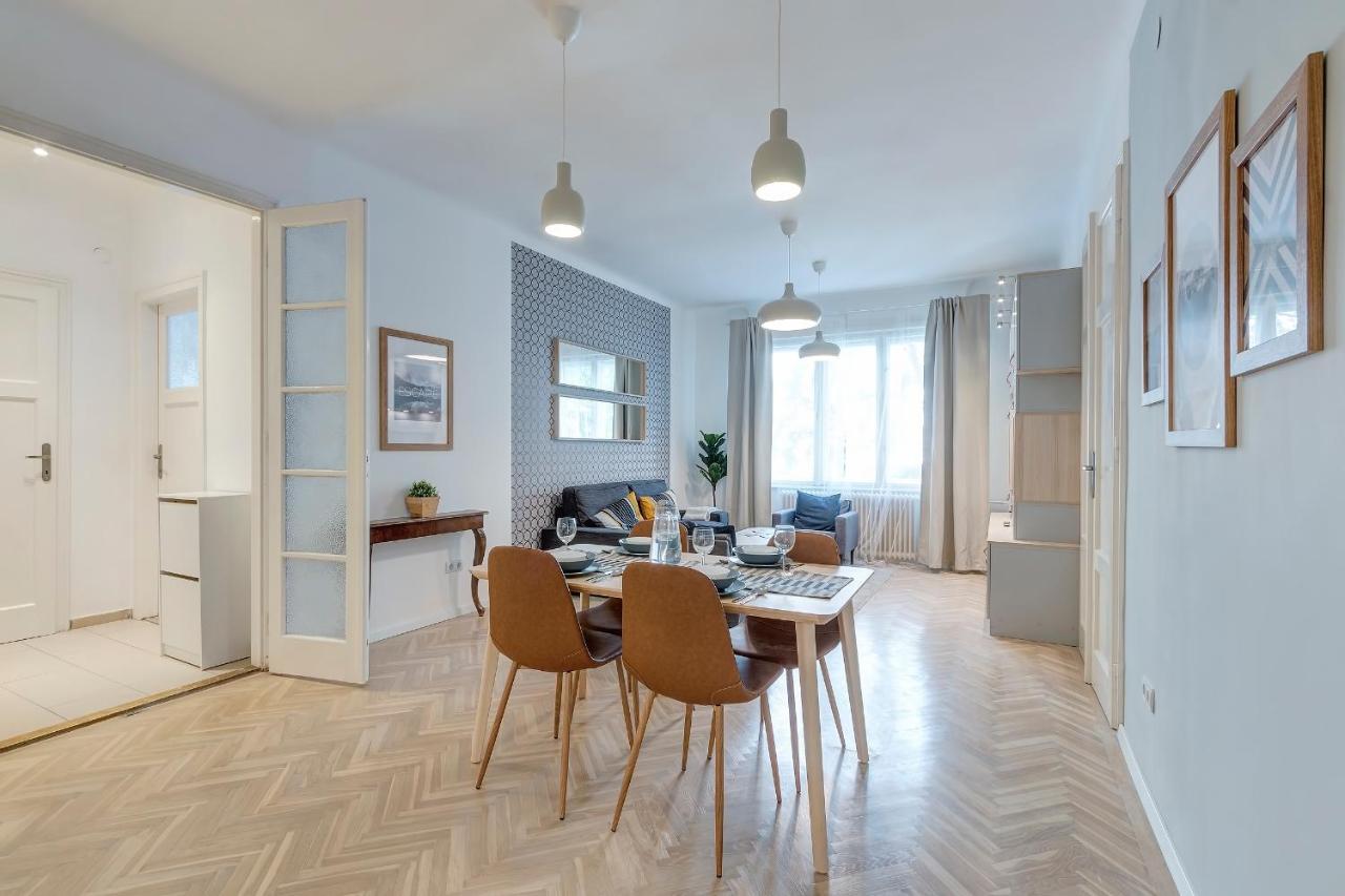 Galya Apartment Budapest Bagian luar foto